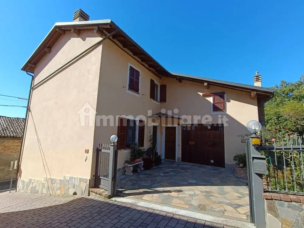 Casa indipendente in vendita a Mombello Monferrato