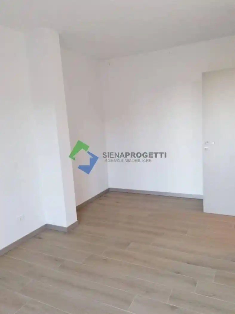 Trilocale via Enea Silvio Piccolomini, Fuori Porta Romana, Siena - foto 4