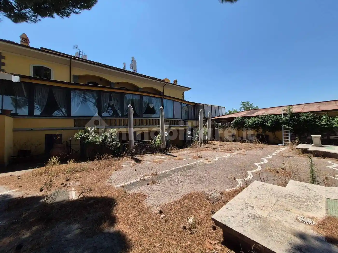 Palazzo - Edificio - foto 2