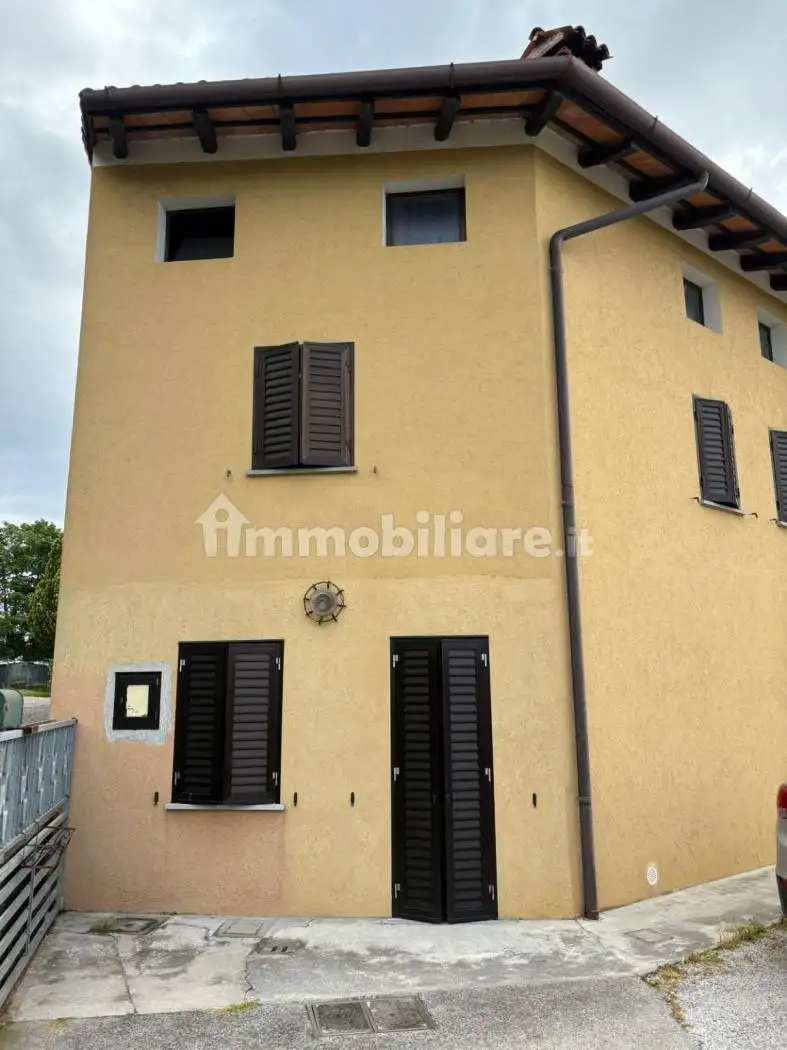 Casa indipendente in vendita a Majano