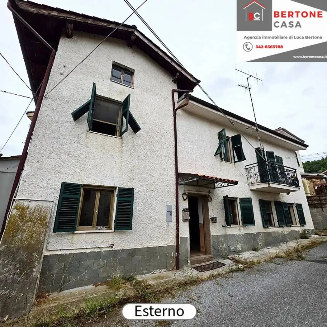 Villa unifamiliare viale della Rimembranza, Centro, Dego - foto 2