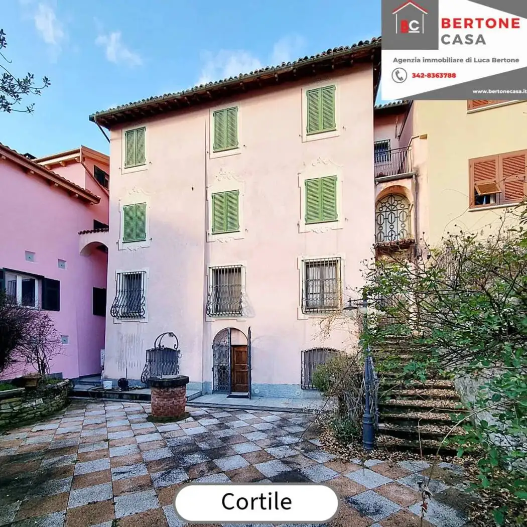 Casa indipendente in vendita a Mallare