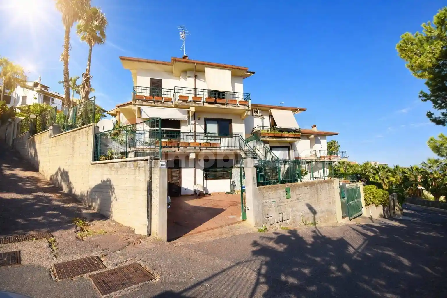 Villa in vendita a Aci Catena