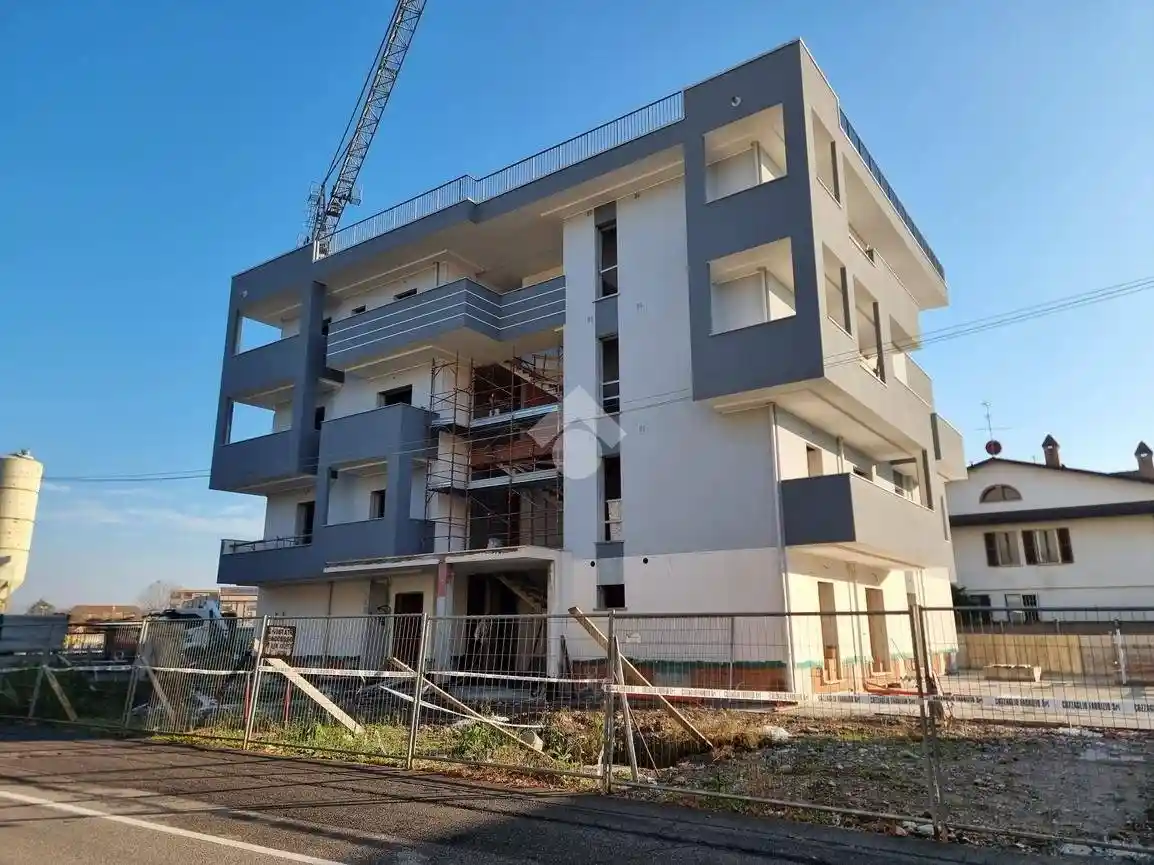 Appartamento in vendita a Carugate