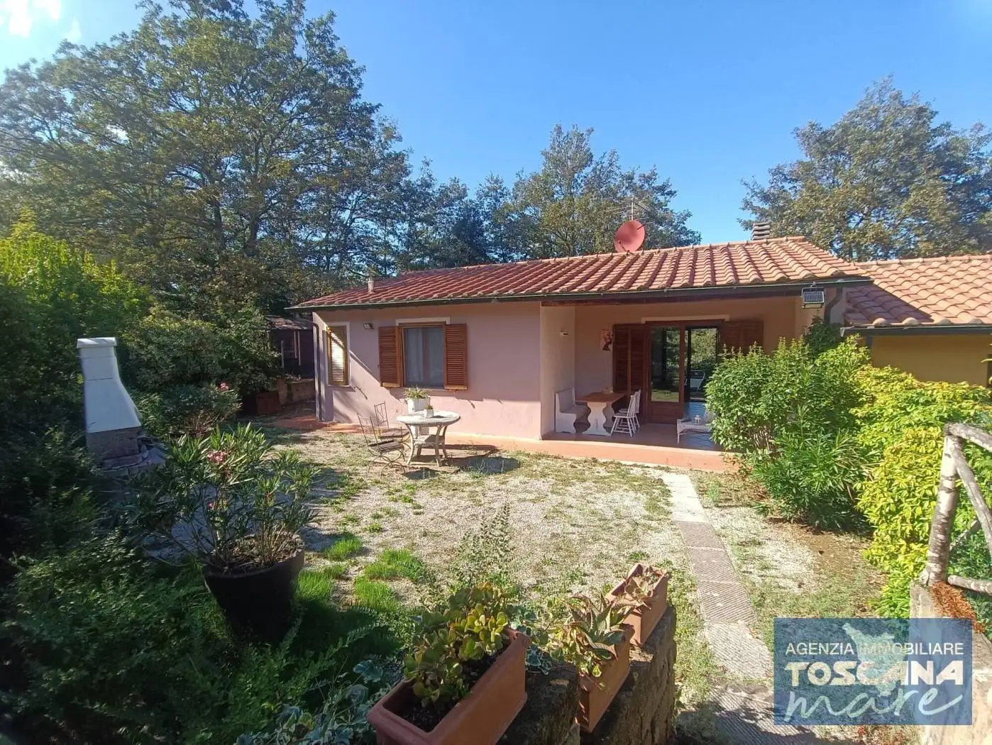 Villa in vendita a Monteverdi Marittimo