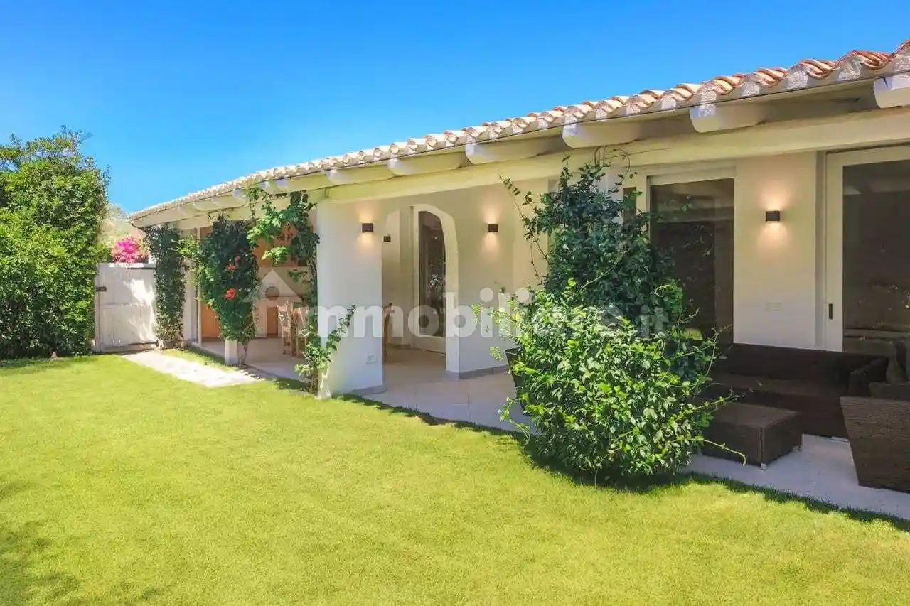 Villetta a schiera in vendita a Olbia