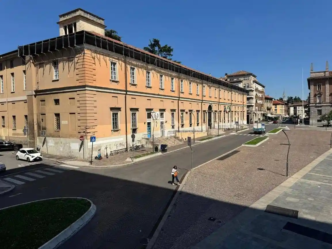 Appartamento in vendita a Monza