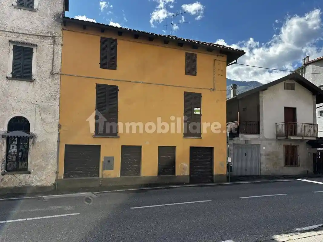 Terratetto plurifamiliare via Fratelli Varalli 46, Roccapietra, Varallo - foto 3