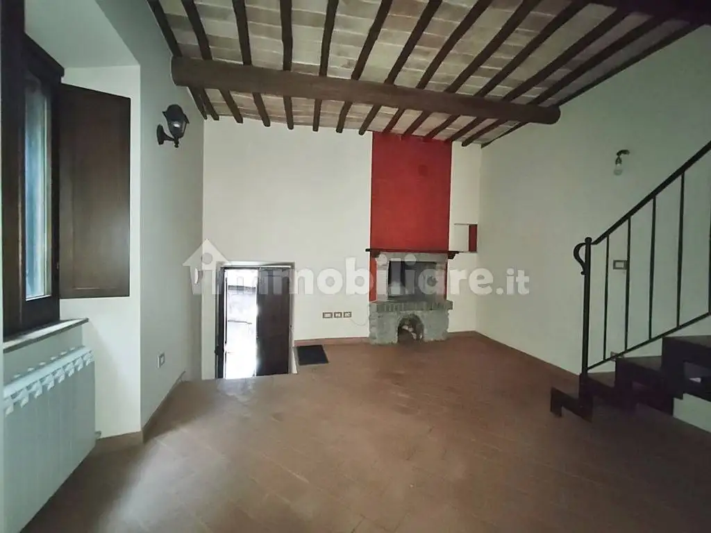 Casa indipendente in affitto a Orvieto