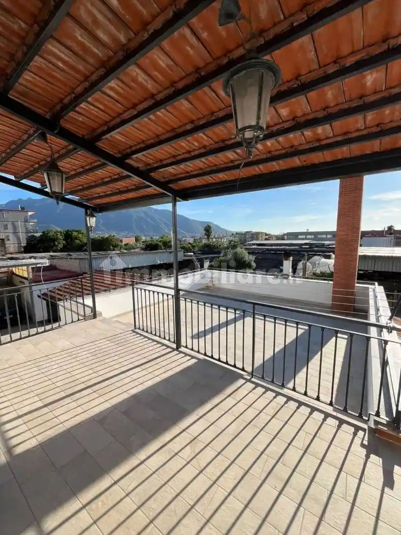 Bilocale buono stato, primo piano, Centro, Castellammare di Stabia - foto 4