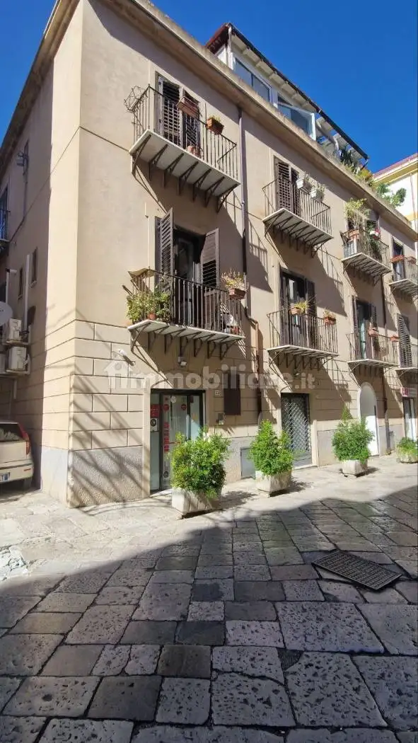 Appartamento in affitto a Palermo