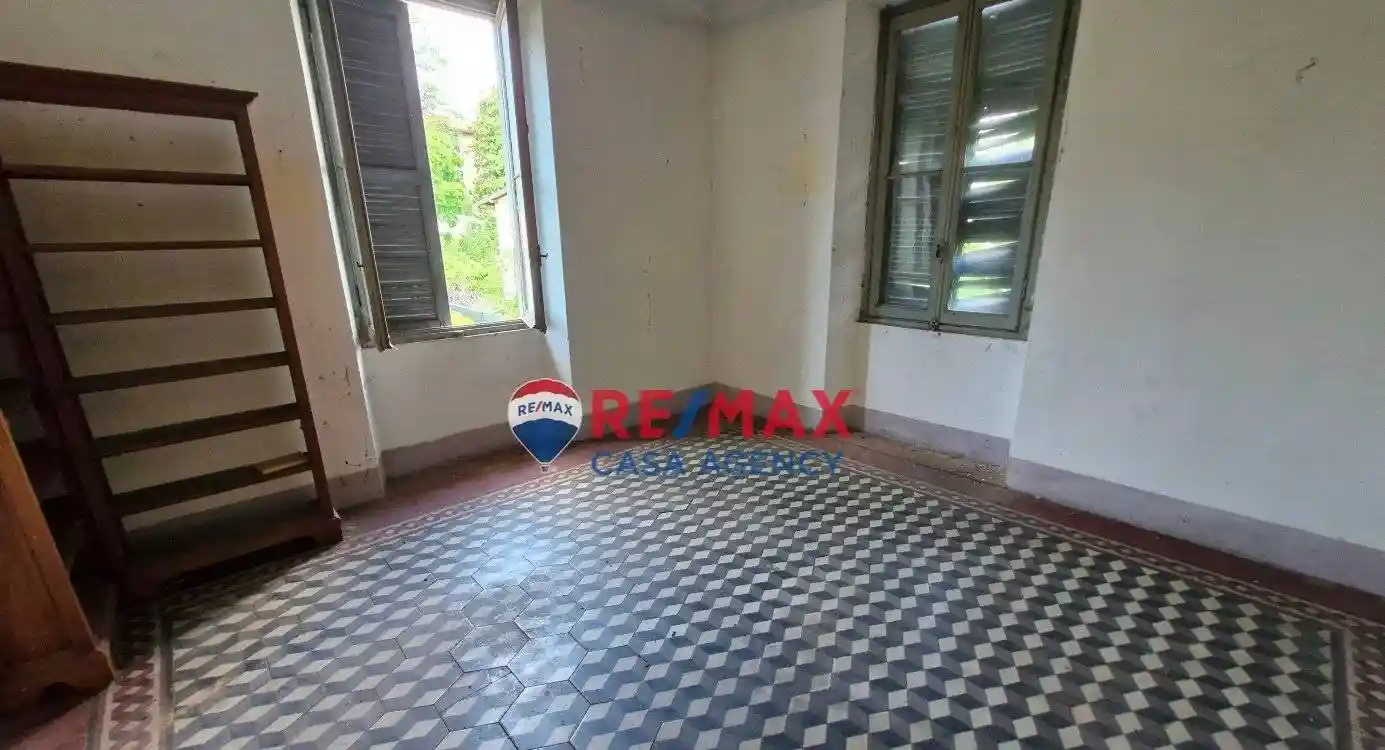 Villa plurifamiliare via Bicocca 102, Sant'Ambrogio, Varese - foto 2