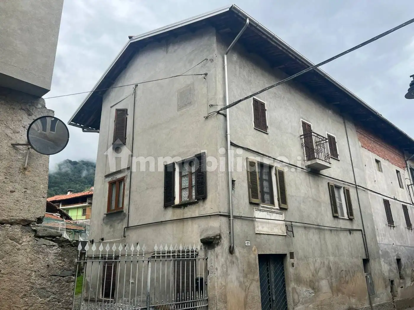 Casa indipendente in vendita a Lessolo