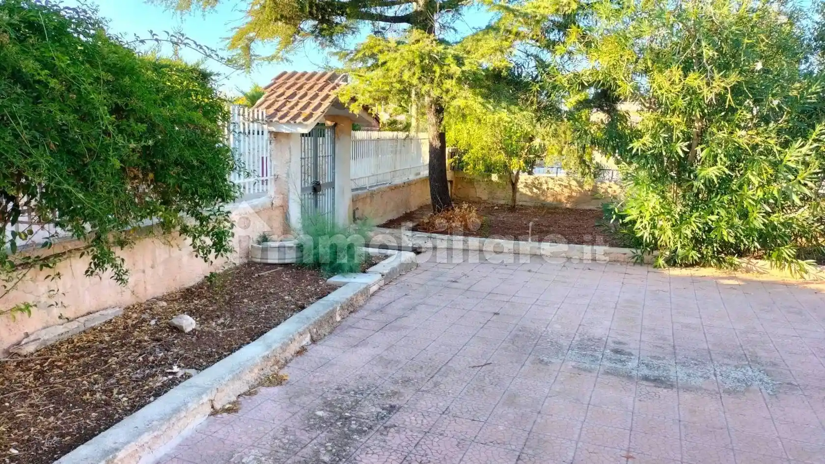 Villa unifamiliare Strada Detta della Marina, San Giorgio, Bari - foto 3