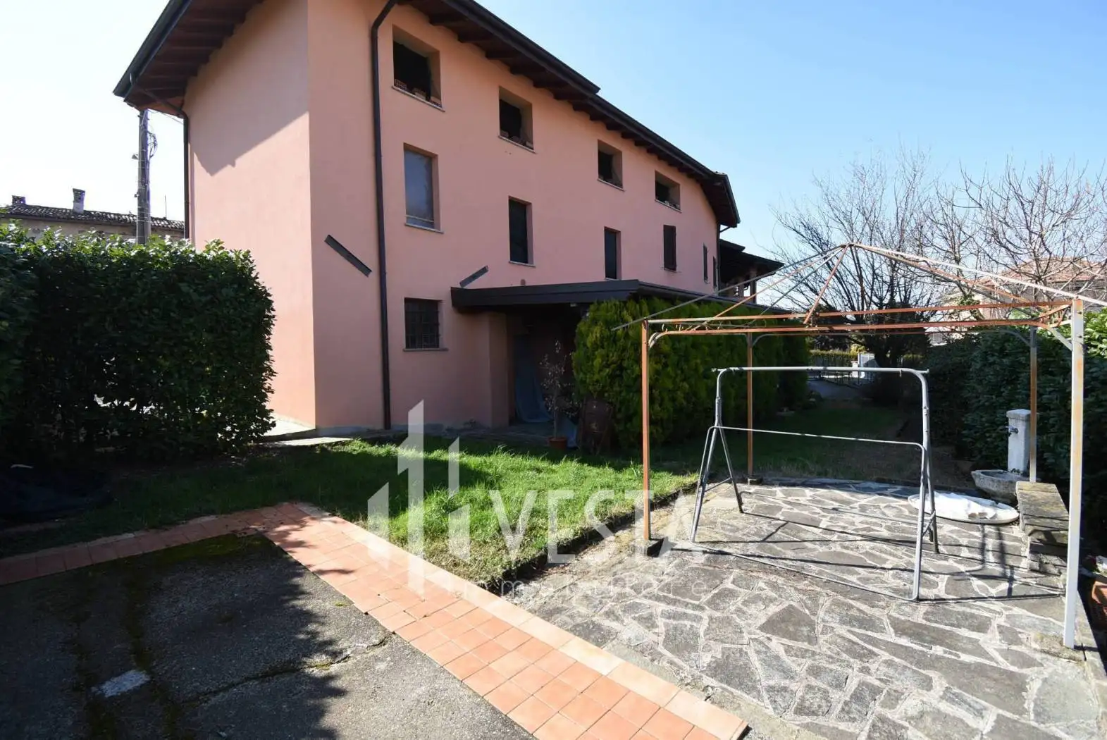 Rustico - Casale in vendita a Sirtori