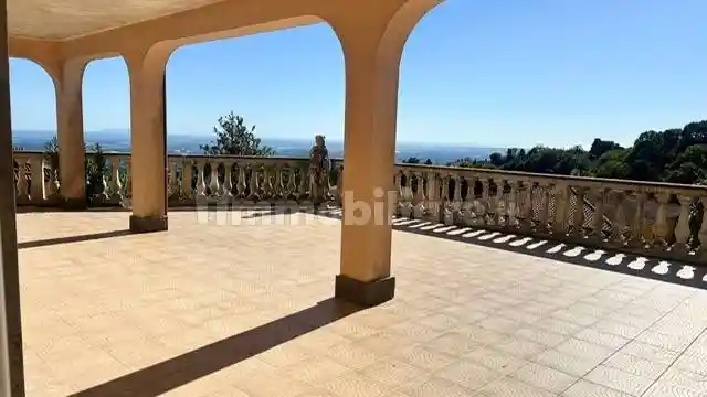 Villa in vendita a Velletri