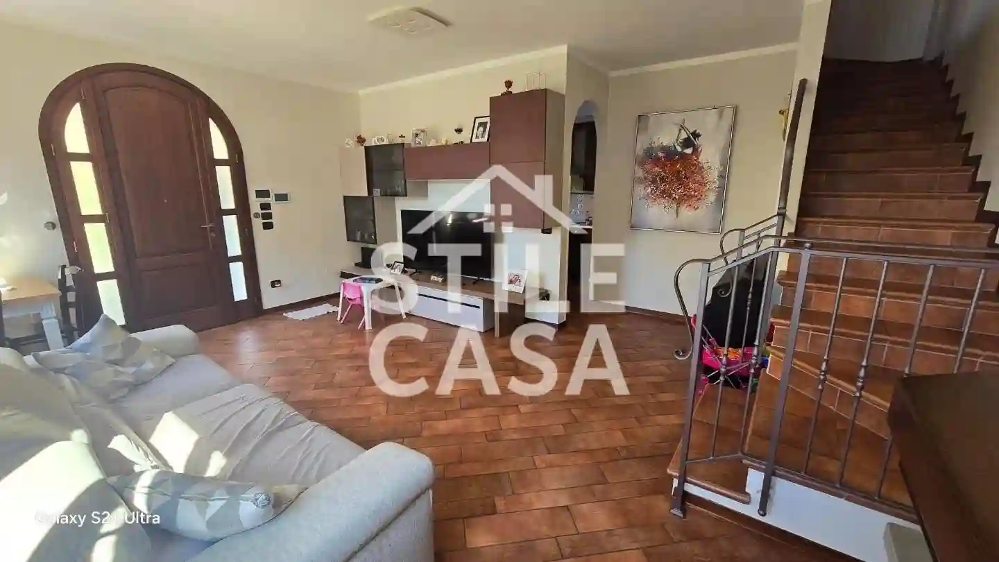 Villetta a schiera - foto 2