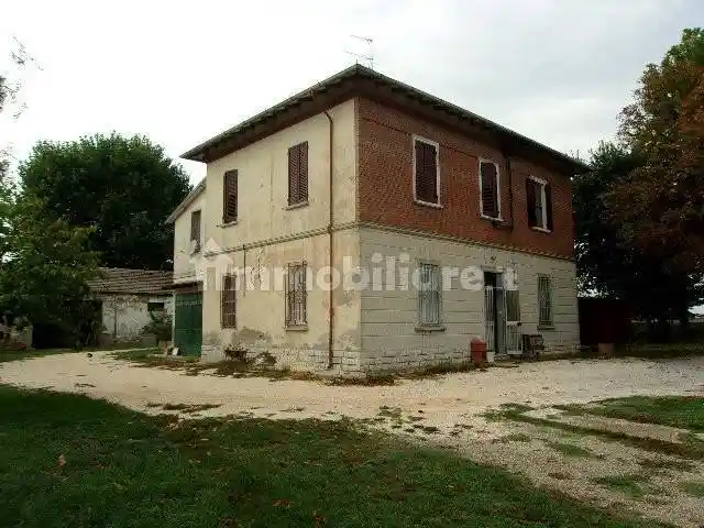 Villa in vendita a Ravenna