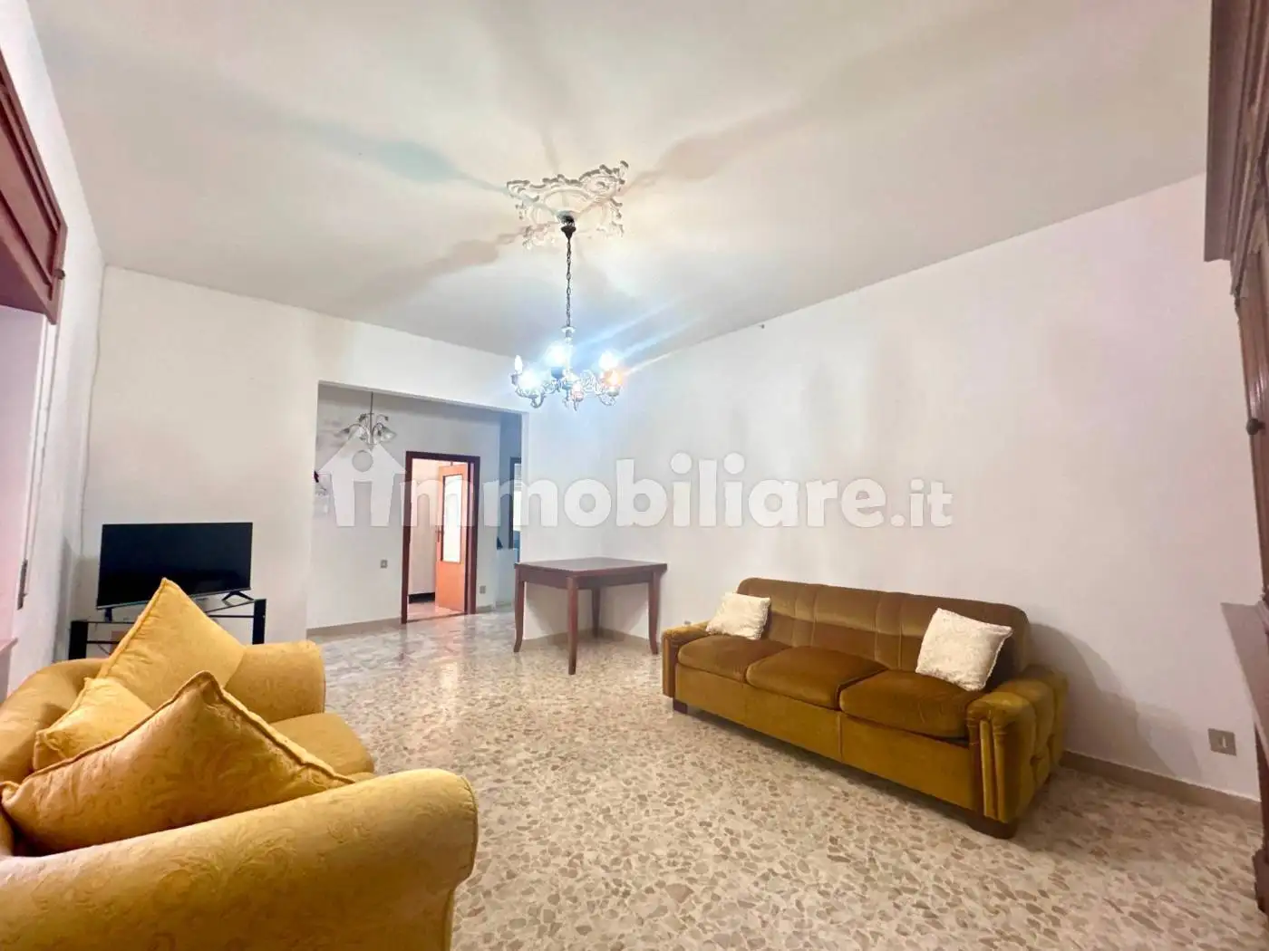 Appartamento in vendita a Loreto Aprutino