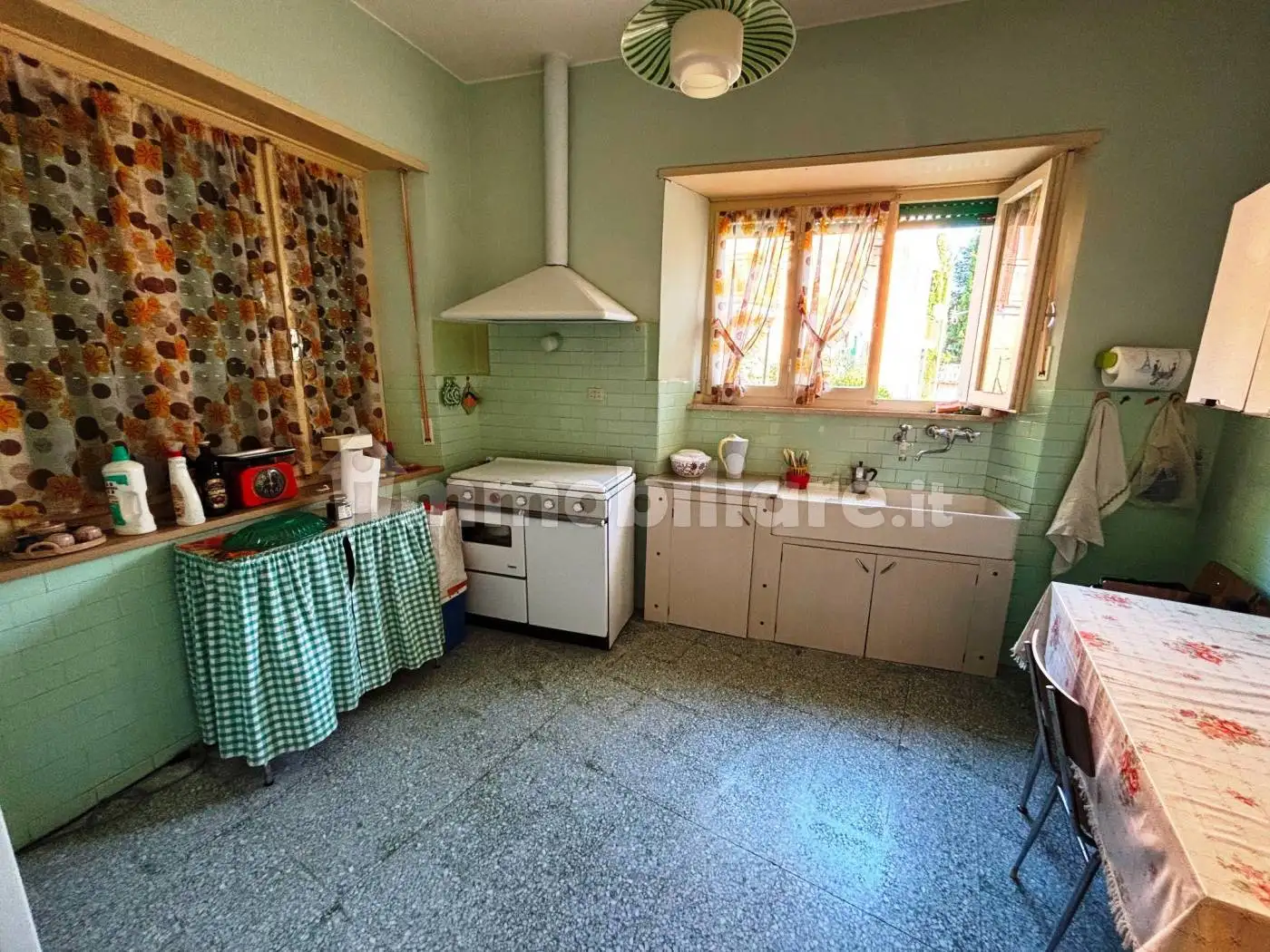 Terratetto unifamiliare 157 m², buono stato, Fiastra - foto 3