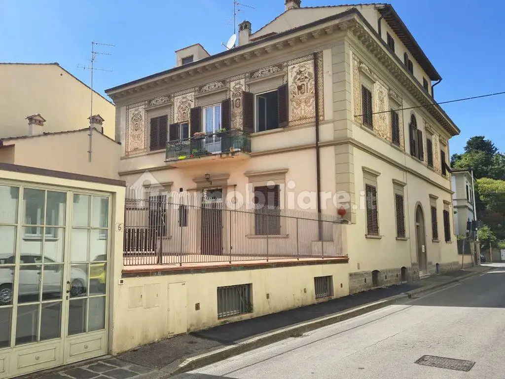 Appartamento in vendita a Firenze