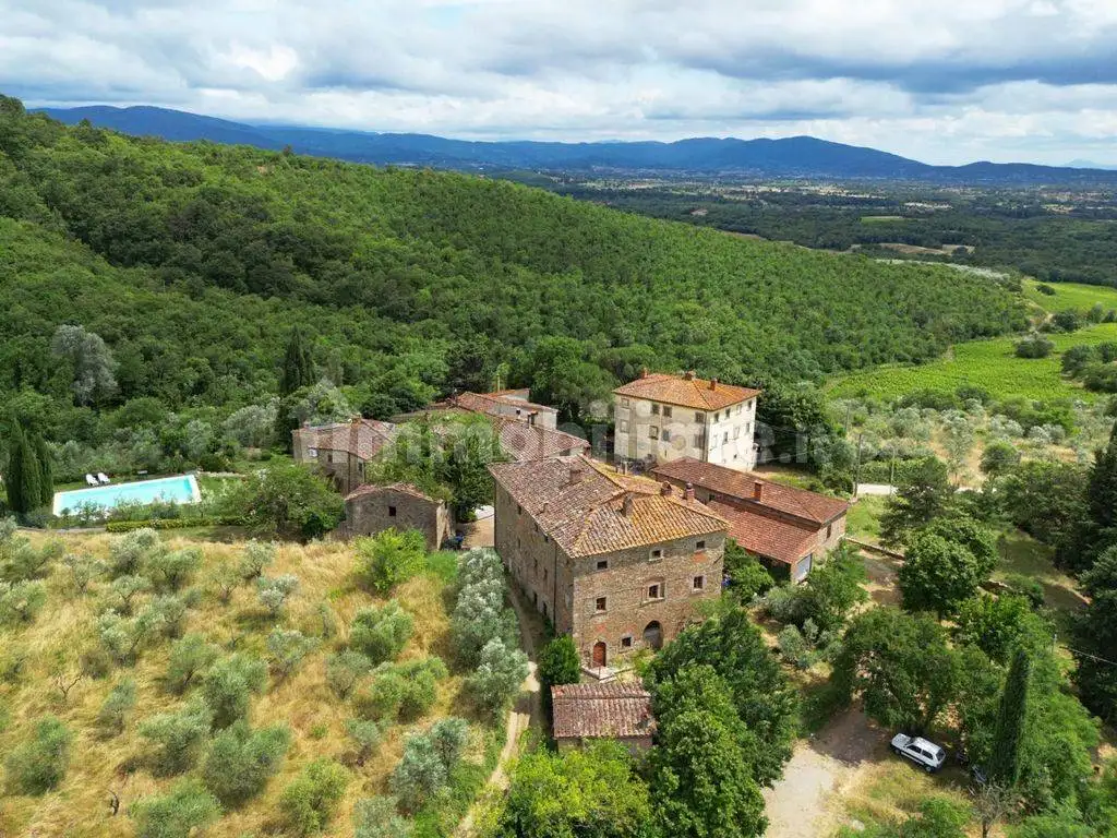 Rustico - Casale in vendita a Arezzo