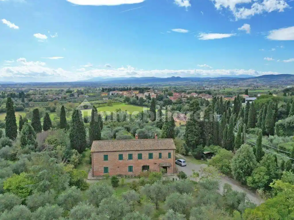 Rustico - Casale in vendita a Sinalunga