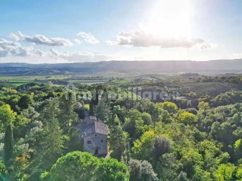 Rustico - Casale in vendita a Città della Pieve