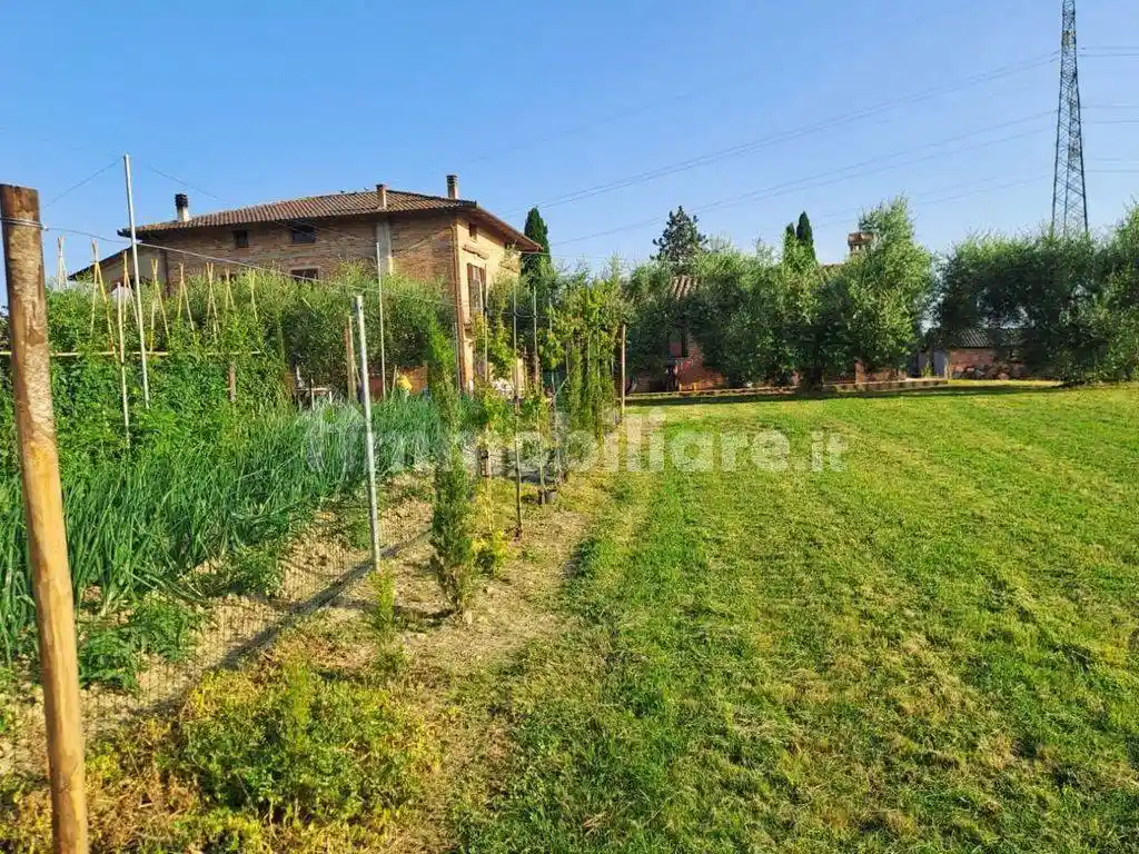 Villa in vendita a Castiglione del Lago