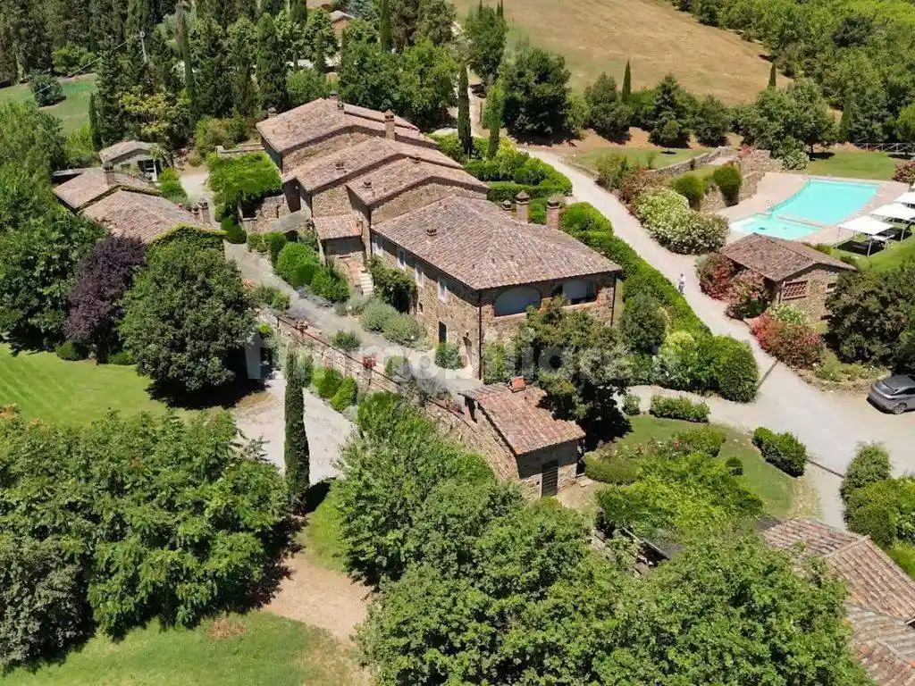 Rustico - Casale in vendita a Sinalunga