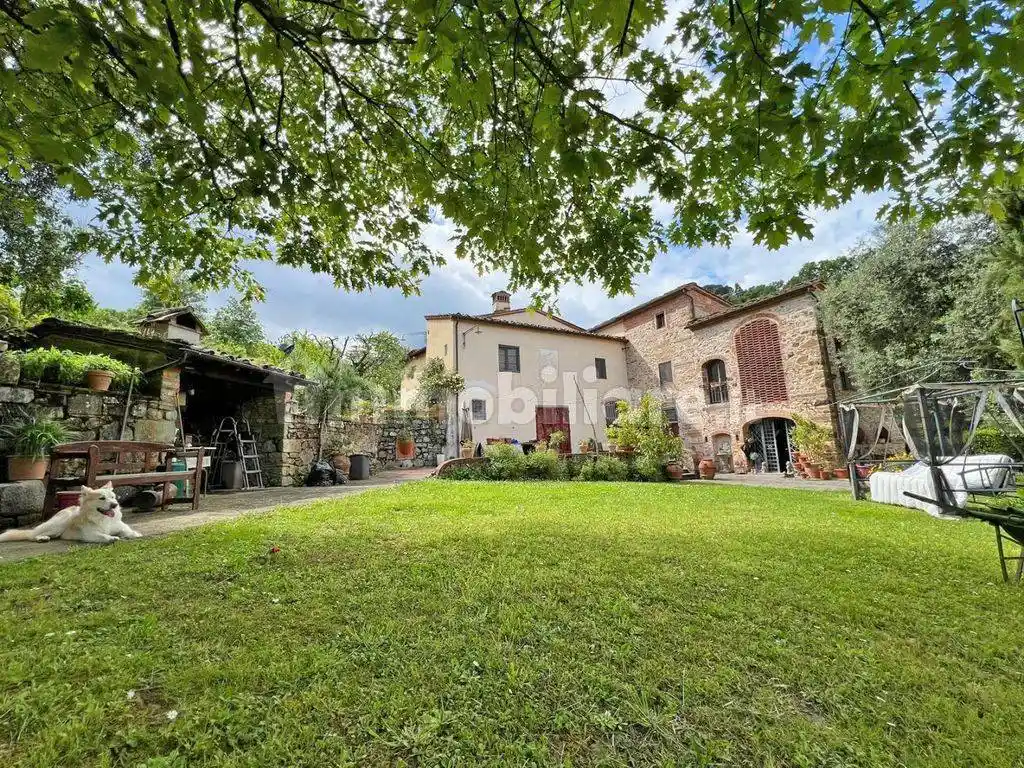 Rustico - Casale in vendita a Serravalle Pistoiese