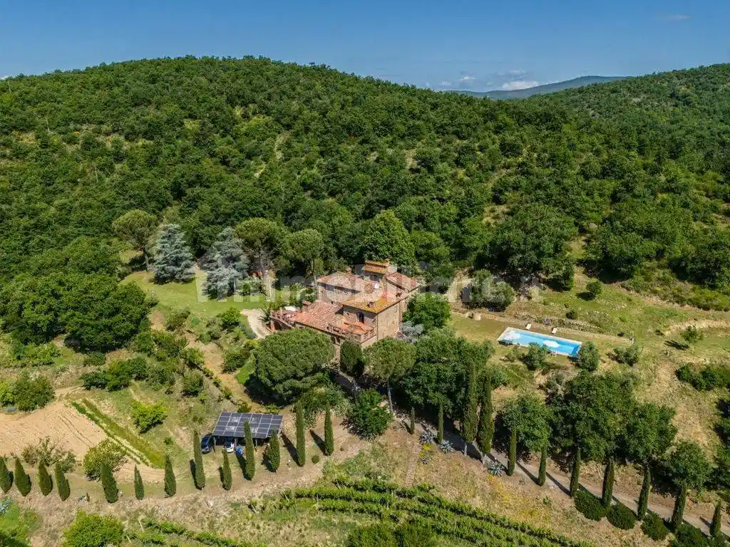 Rustico - Casale in vendita a Sinalunga