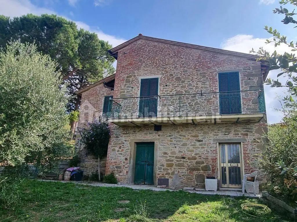 Rustico - Casale in vendita a Castiglione del Lago