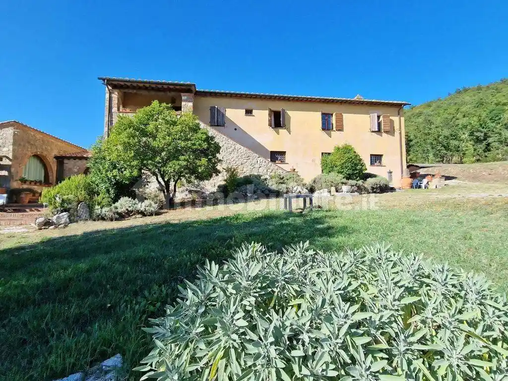 Rustico - Casale in vendita a Sarteano