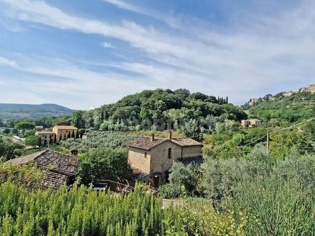 Rustico - Casale in vendita a Montepulciano