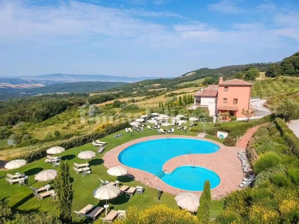 Rustico - Casale in vendita a Gambassi Terme