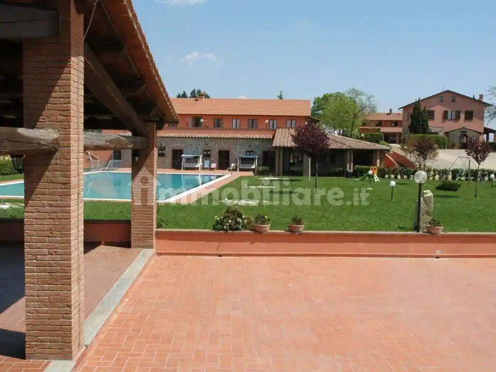 Rustico - Casale in vendita a Città della Pieve