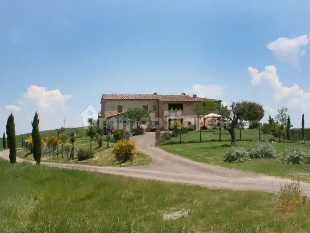 Rustico - Casale in vendita a Montalcino