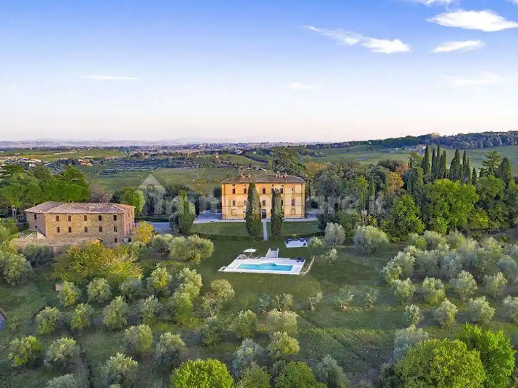 Villa in vendita a Torrita di Siena