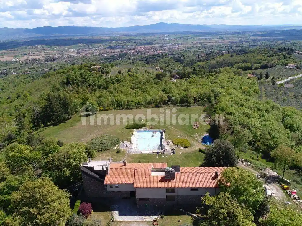 Villa in vendita a Monte San Savino