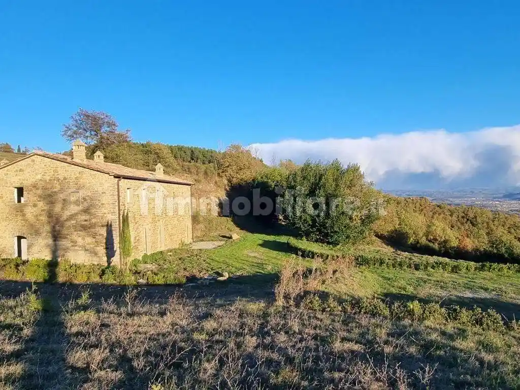 Rustico - Casale in vendita a Città di Castello