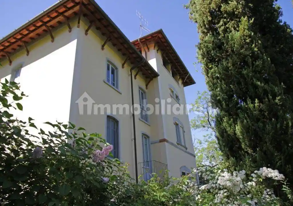 Villa bifamiliare Strada comunale della Sella, Agazzi, Arezzo - foto 2