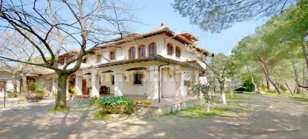 Villa in vendita a Firenze