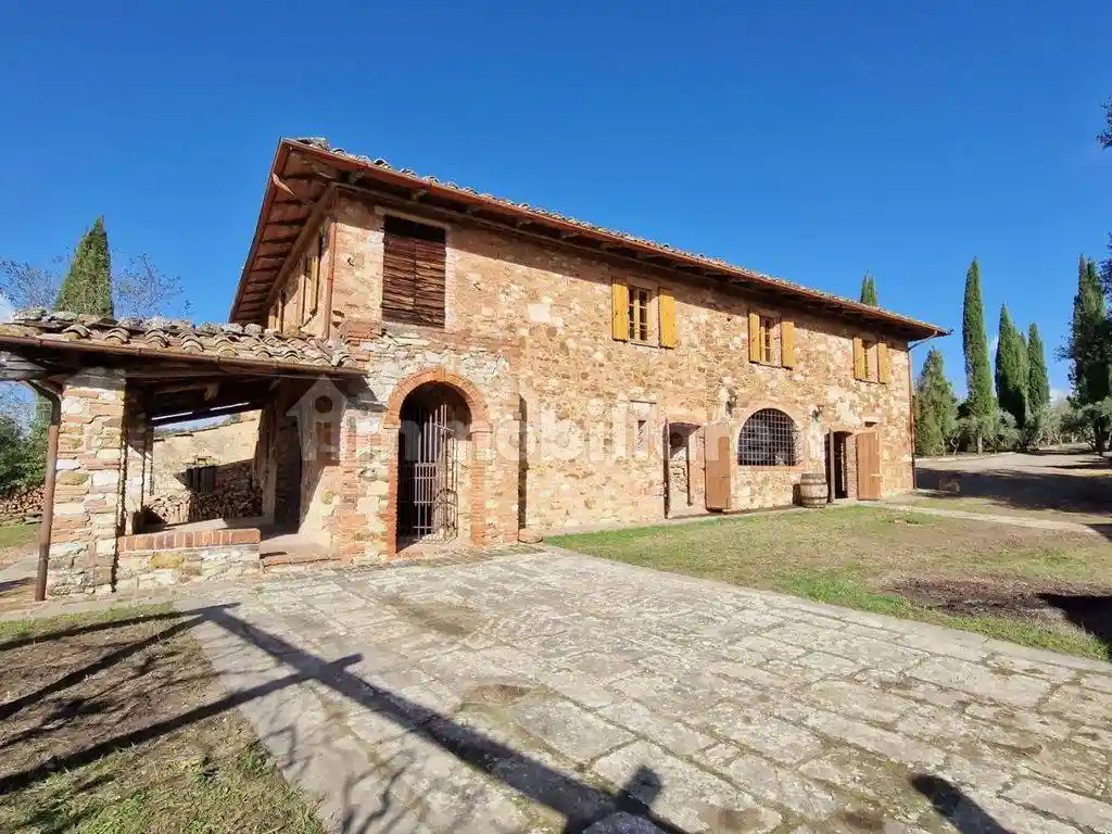 Rustico - Casale in vendita a Asciano