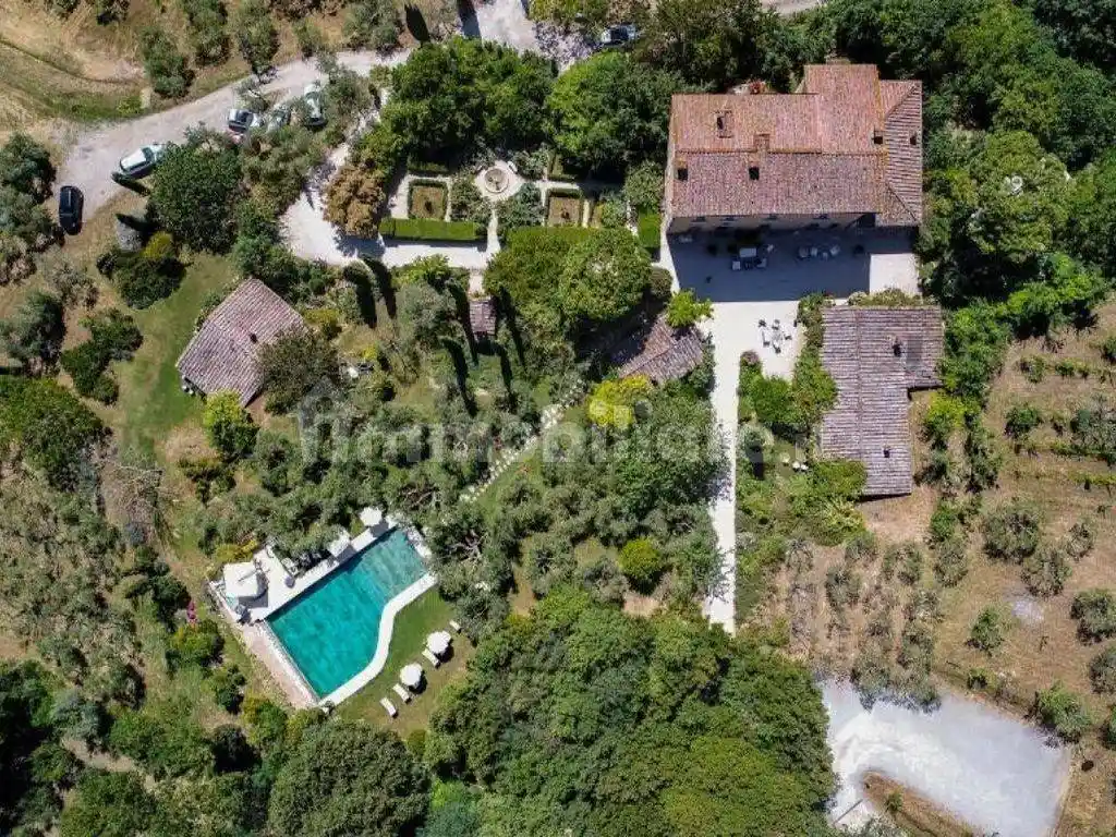 Villa in vendita a Montepulciano