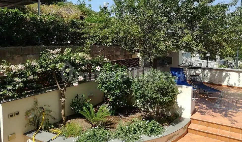 Appartamento in vendita a Lacco Ameno