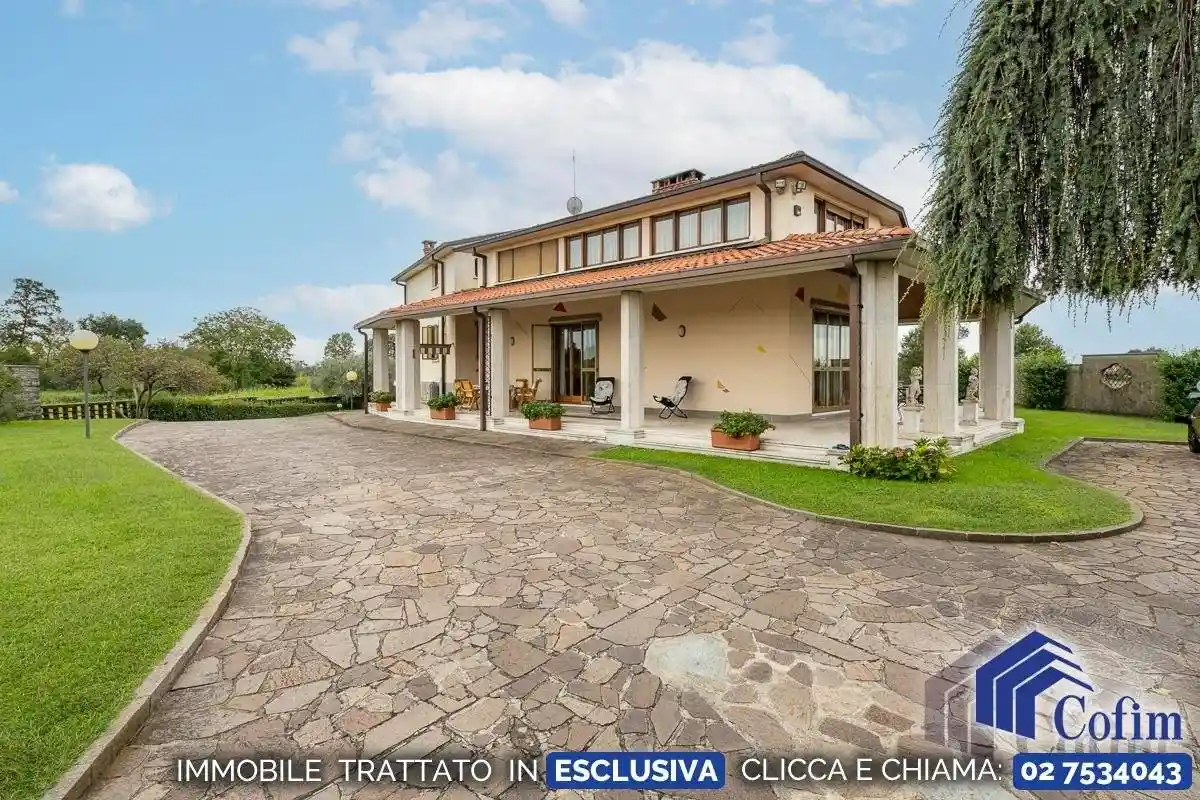 Villa in vendita a Cassano d'Adda