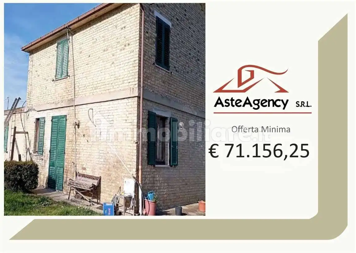 Casa indipendente in asta a Moresco