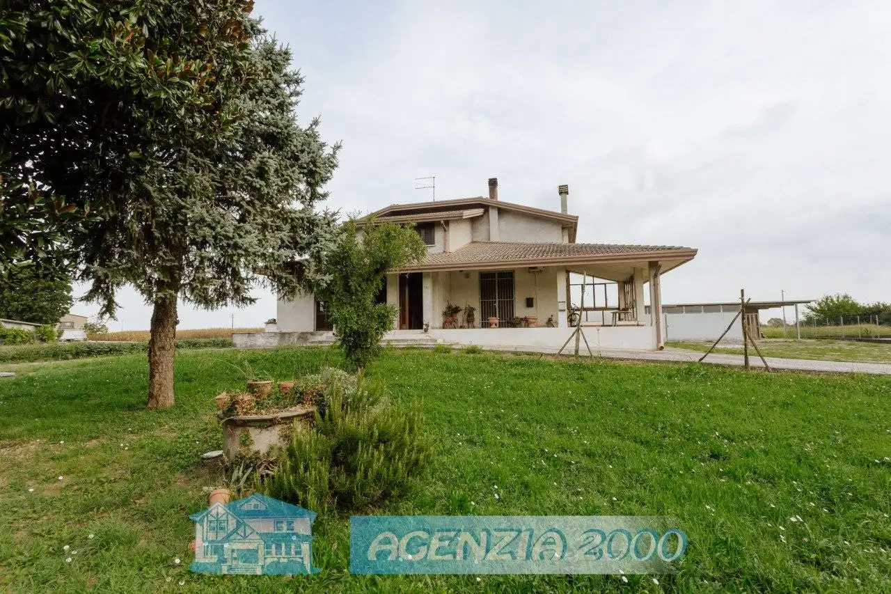 Villa bifamiliare via argine sinistro 54, Bovolenta - foto 2