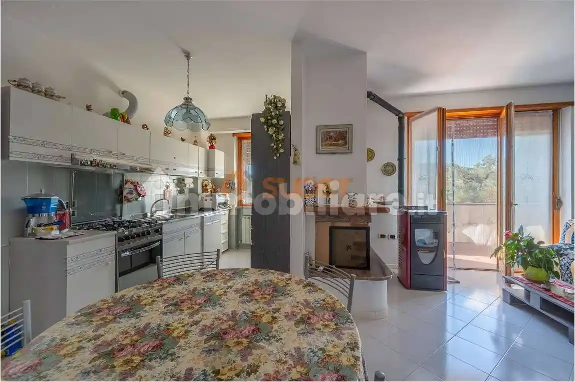 Quadrilocale via Gisa Gianni , 12, Montelaguardia, Perugia - foto 4